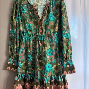 Floral Patterned Dress with V-Neck
